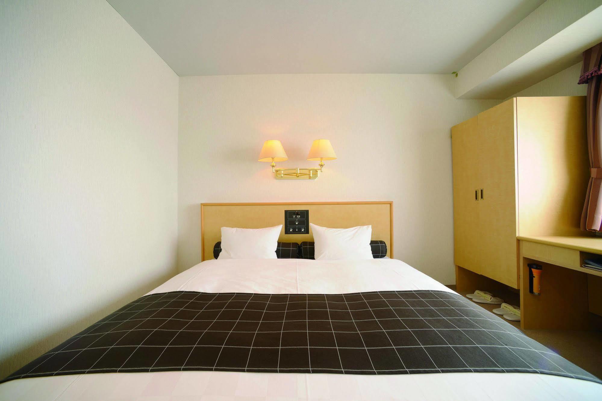 Yamagata Kokusai Hotel Экстерьер фото